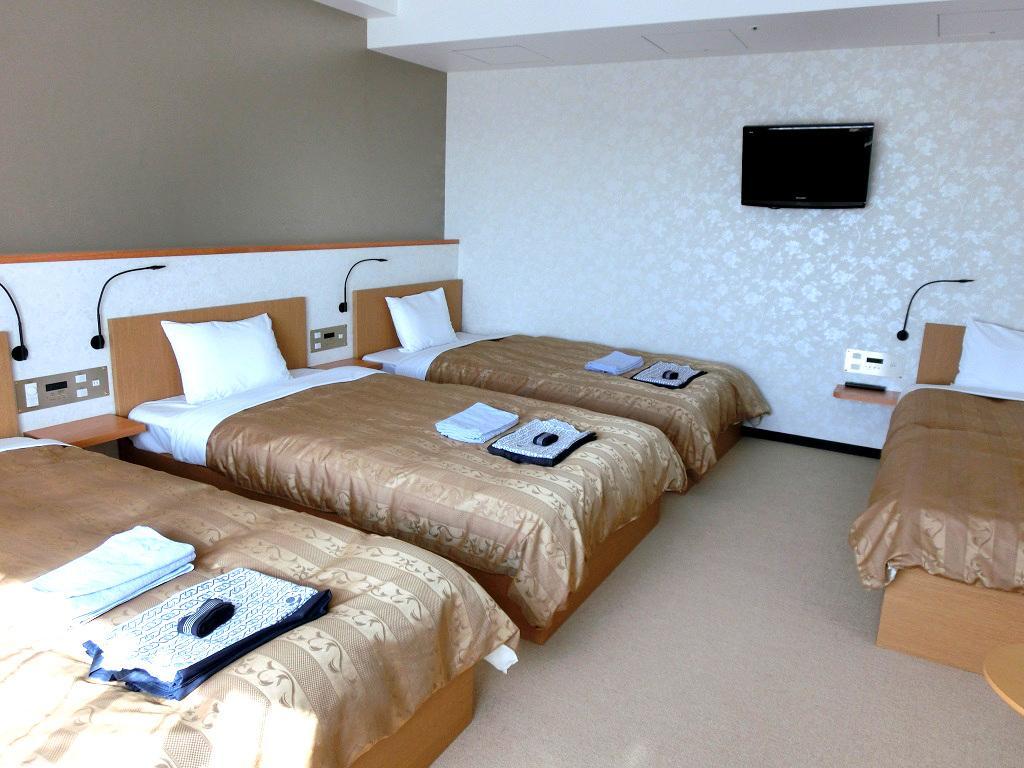 Shiawase No Mura Hotel Kobe Buitenkant foto